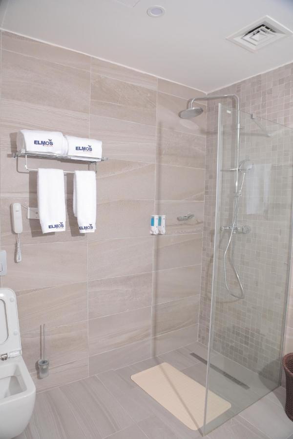 Elmos Hotel Адис Абеба Екстериор снимка